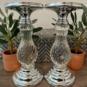 Bath and Body Works - Silver Swirling Glitter Light Up Pedestal x 2